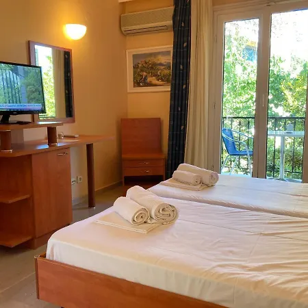 Aliki's Comfortable Holiday Apartments-great Location * Nisaki (Corfu)