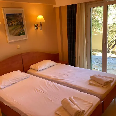 Apartment Aliki's Comfortable Holiday Apartments-great Location *