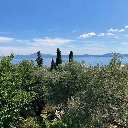 Apartament Aliki's Comfortable Holiday Apartments-great Location