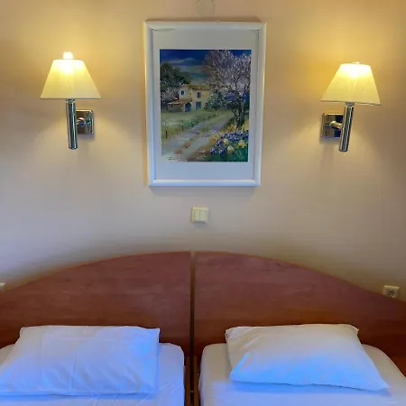 Aliki's Comfortable Holiday Apartments-great Location Nisaki (Corfu)