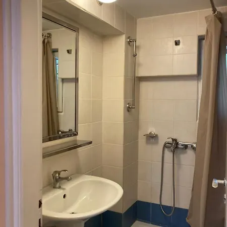 Aliki's Comfortable Holiday Apartments-great Location ניסקי