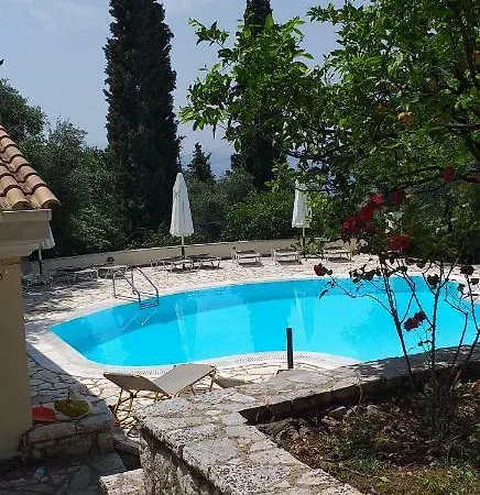 Apartment Aliki's Comfortable Holiday Apartments-great Location