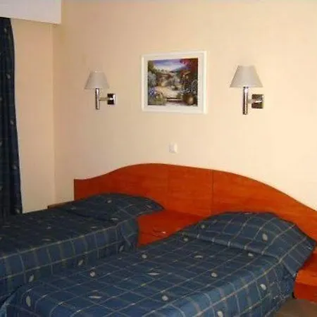 Aliki's Comfortable Holiday Apartments-great Location Apartman Niszáki